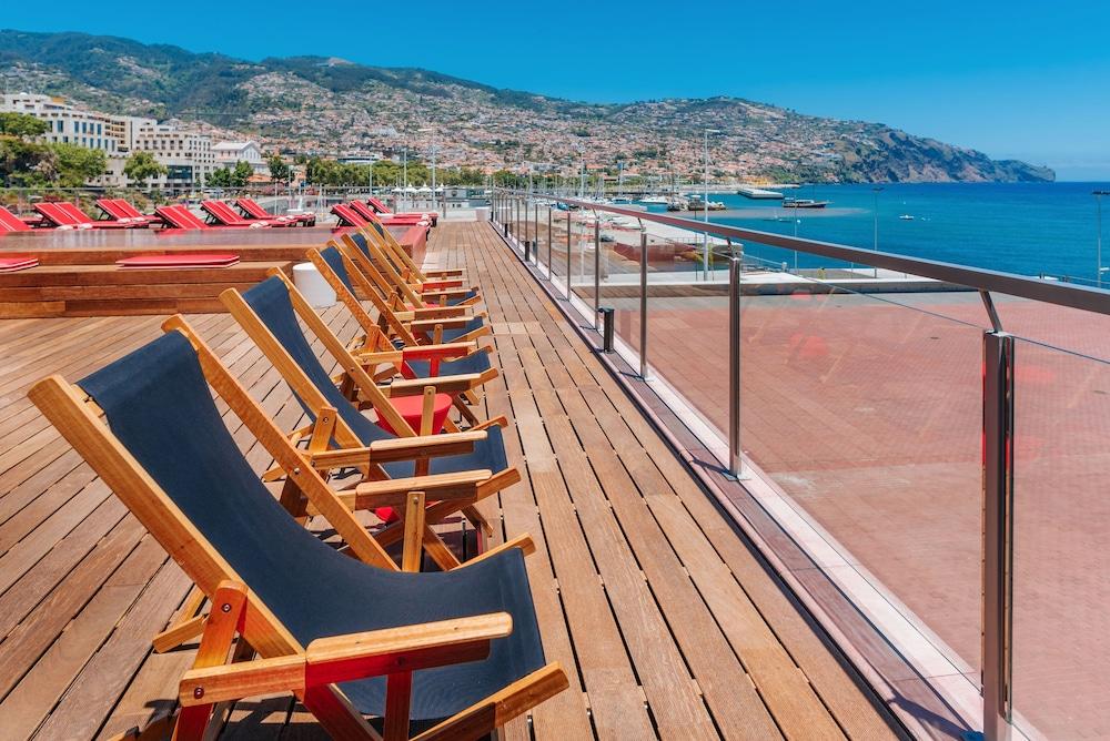 Hotel Pestana Cr7 Funchal (Adults Only) Esterno foto
