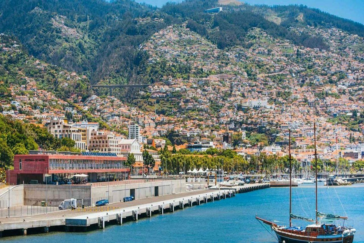 Hotel Pestana Cr7 Funchal (Adults Only) Esterno foto