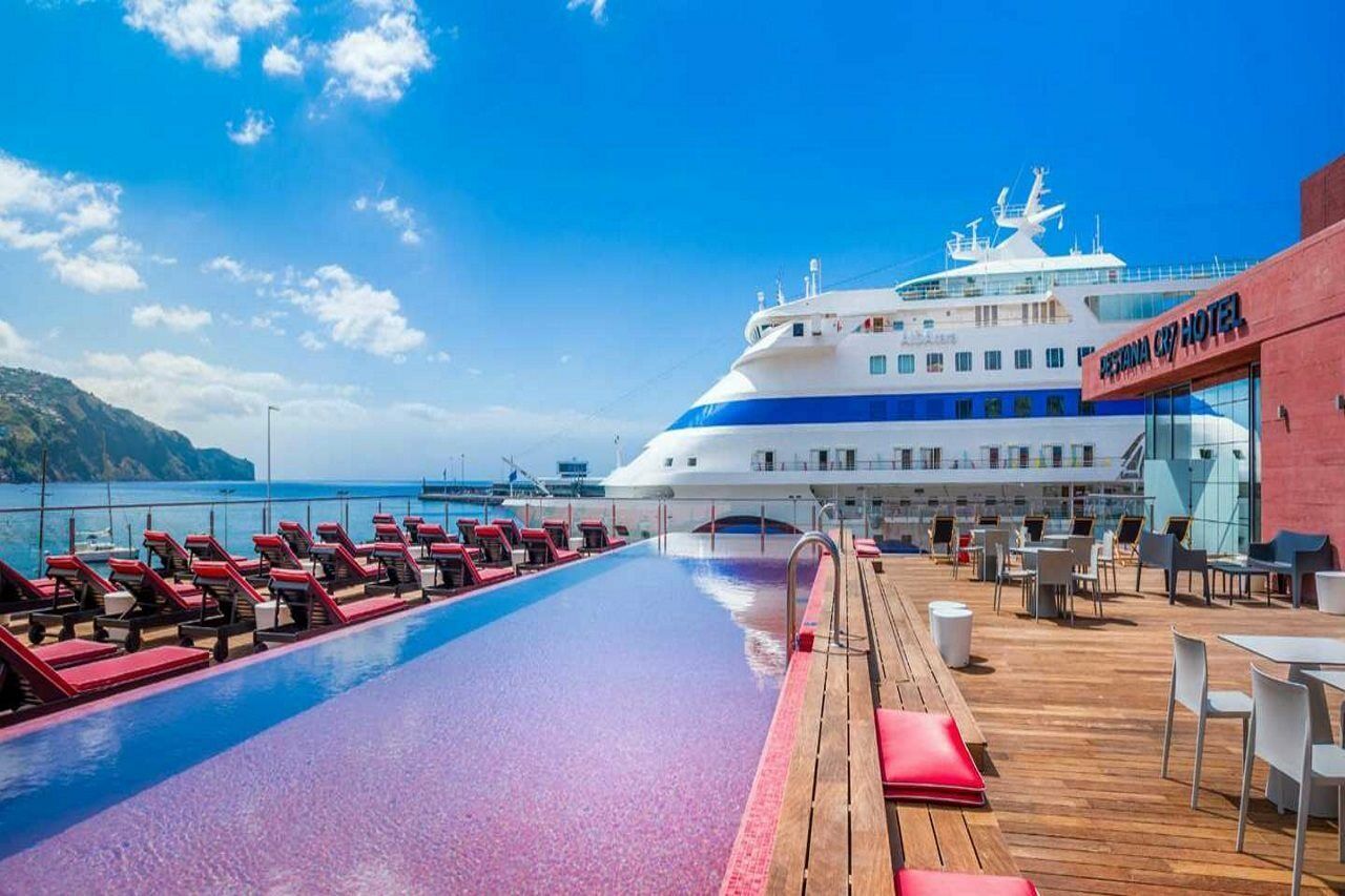 Hotel Pestana Cr7 Funchal (Adults Only) Esterno foto